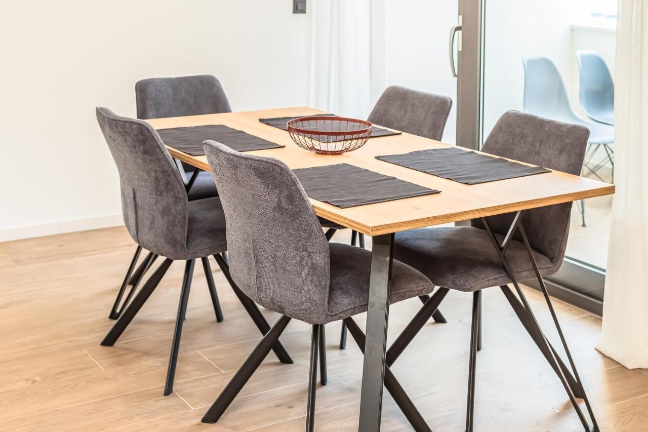 Vogue Apartments Омиш Экстерьер фото