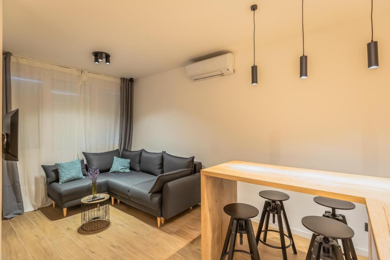 Vogue Apartments Омиш Экстерьер фото
