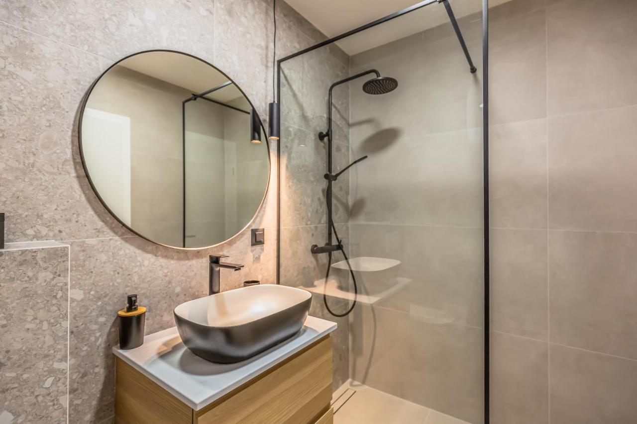 Vogue Apartments Омиш Экстерьер фото
